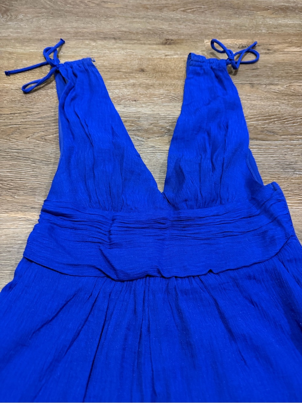 One Clothing Los Angeles Blue Plunge Romper Tie Shoulder Size Small - Picture 4 of 8